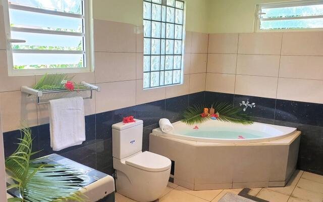 MOOREA - Villa Maoe Pool  (PMR)