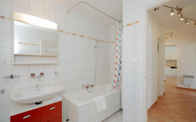 Brissago Lake Apartment