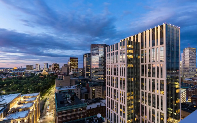 Moxy Boston Downtown