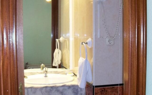 Hostal Virgen del Villar