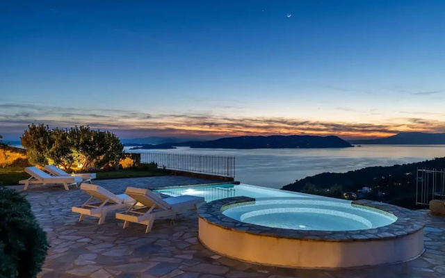 Rodon Luxury Villas Aura