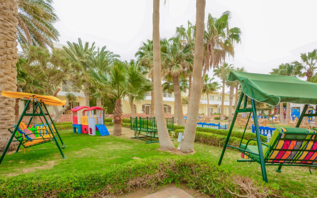 Royal Star Empire Beach Resort