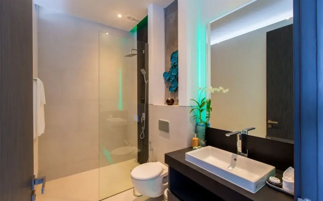 Villa Omari 5Bedroom with Pool near Kata Beach