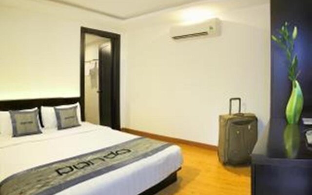 Panda Hotel