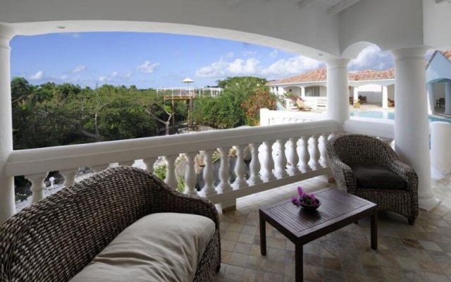 Villa With 5 Bedrooms in Saint Martin, With Wonderful sea View, Privat
