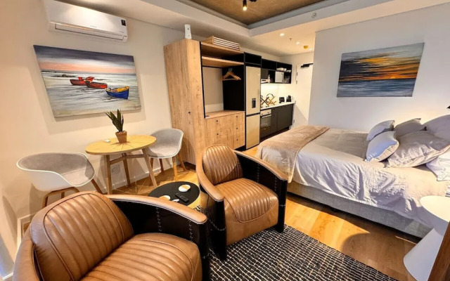 Luxury Living in Sleek Studio