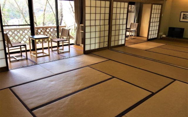 Family with Terrace Japanese-Style Room 사진 1