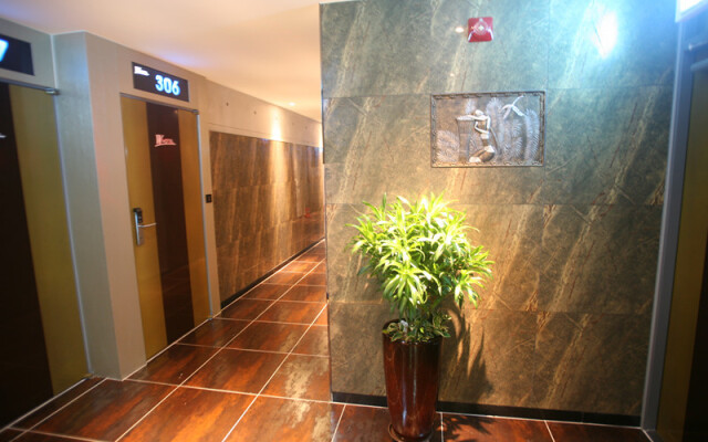 Wolmido W Tourist Hotel