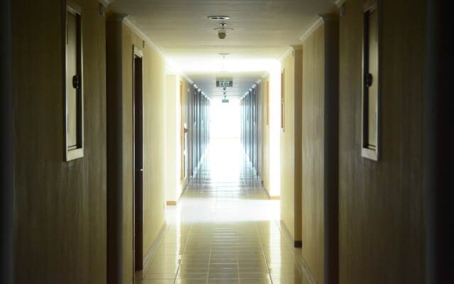 Tangerang Apartment At Victoria Square