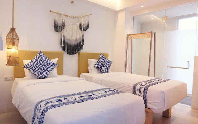 Little Mykonos – Guest Rooms – Bandung