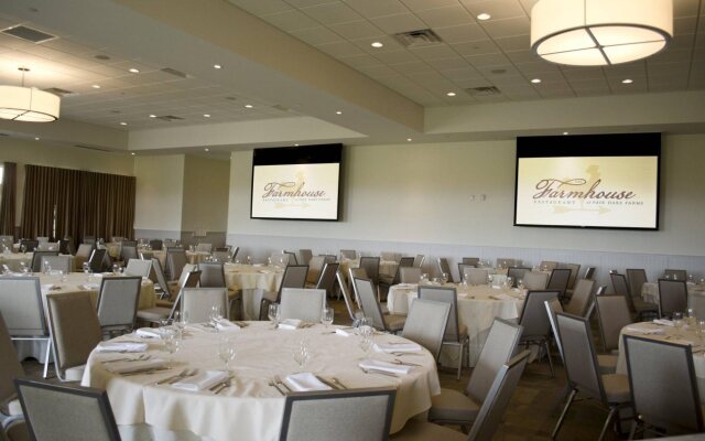 Fairfield Inn & Suites by Marriott Fair Oaks Farms