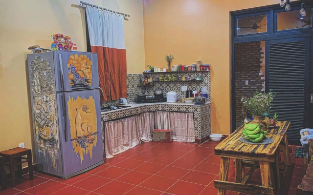 LoiLoi's home