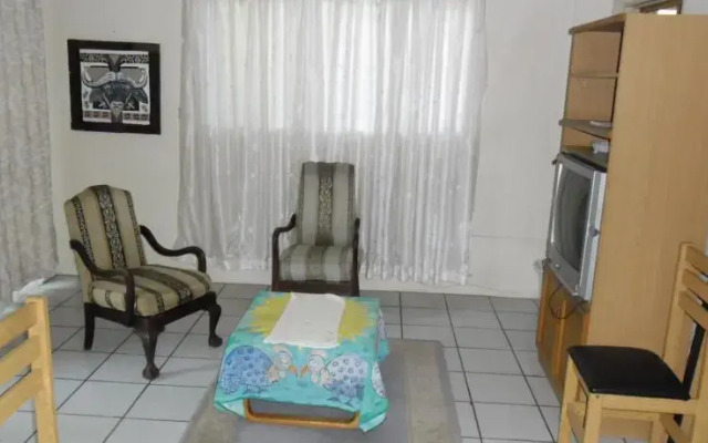 Loerie Cottage