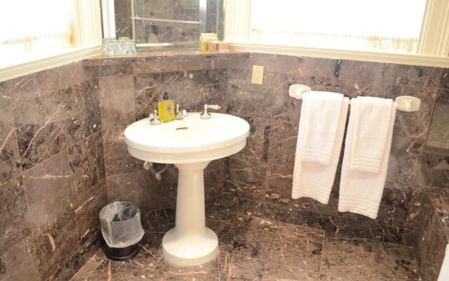 La Colombe d'Or Hotel