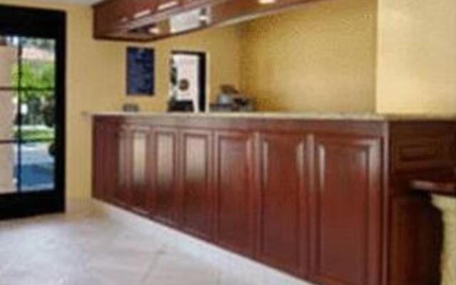 Hospitality Inn San Bernardino/ Redlands