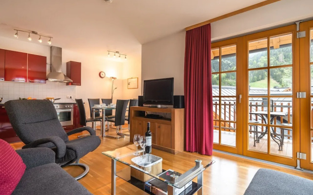 Modern Apartment in Rauris by the Forest