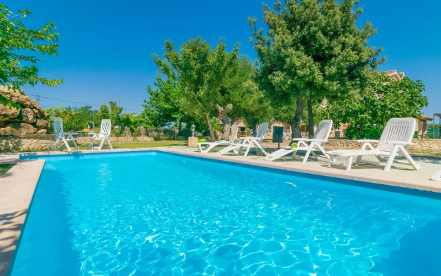 Son Pujol in Montu ri