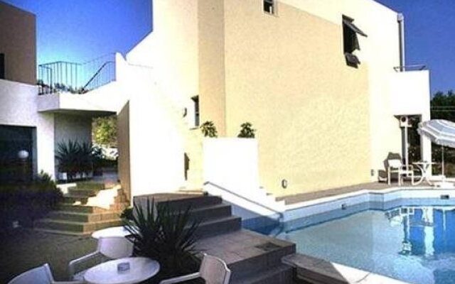 Blue Sky Hotel Apartments