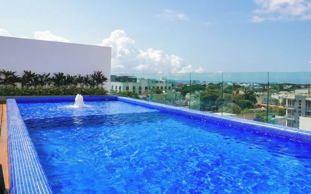 Luxe Condos Complex with Roof Pool