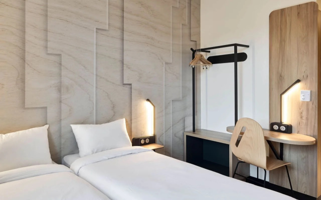 B&B Hotel Orléans Saran