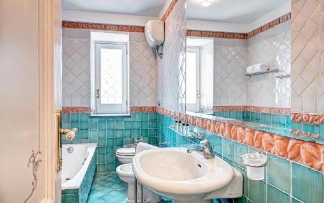 Flat 5 Bedrooms 5 Bathrooms - Colli Di Fontanelle