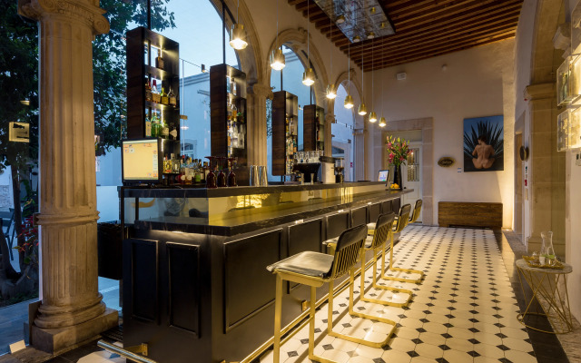 Central Hotel Boutique