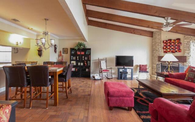 Hill Country Hideaway Tbm 208 Condo