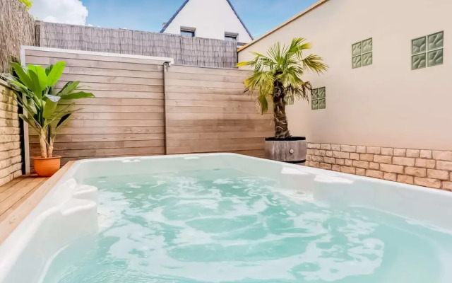 Modern Holiday Home in Avelgem with Sauna & Hot Tub
