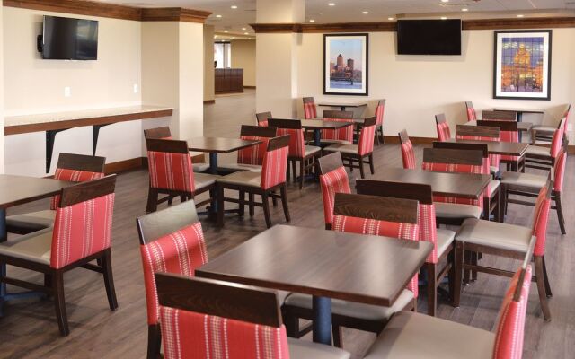 Quality Inn & Suites Event Center