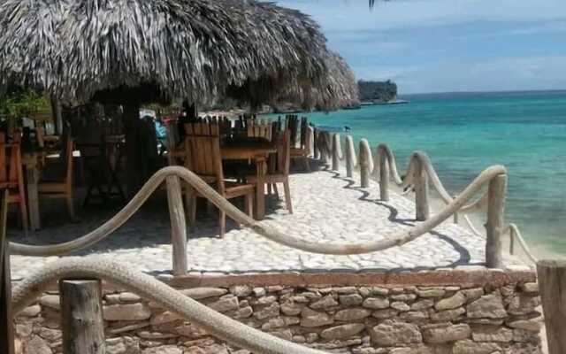 Hotel ALFARERO