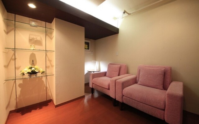 Shinjuku Urban Hotel