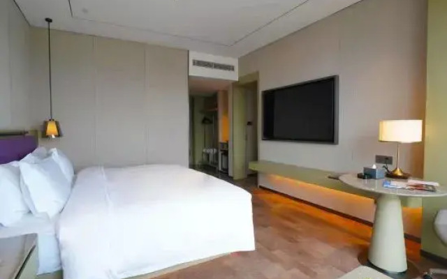 Qintian Holiday Hotel