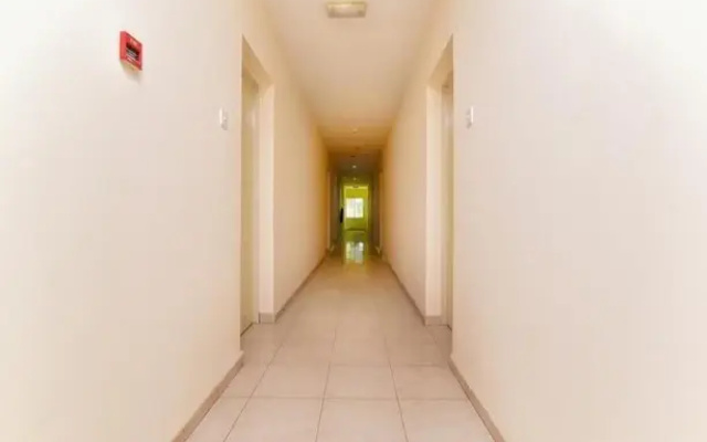 OYO 1202 Royal Plaza Residence -3