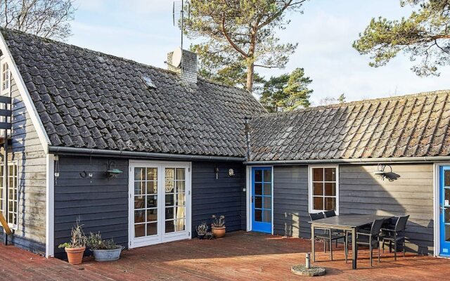 8 Person Holiday Home in Nexø