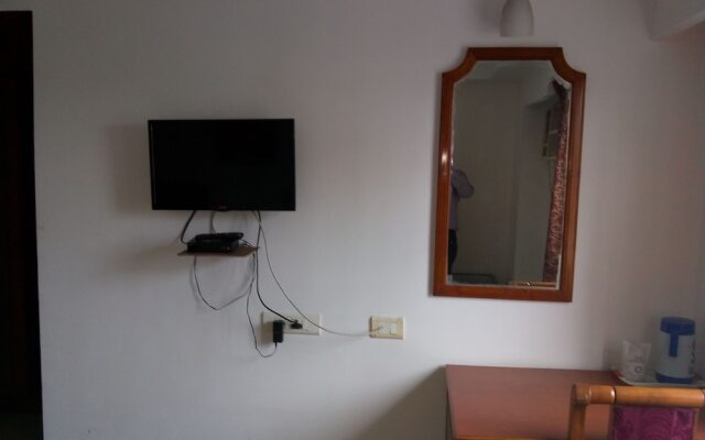 Hotel Rodili Residency