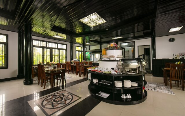 Hoian Nostalgia Hotel & Spa
