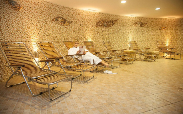 Grand-Marine Hotel & SPA