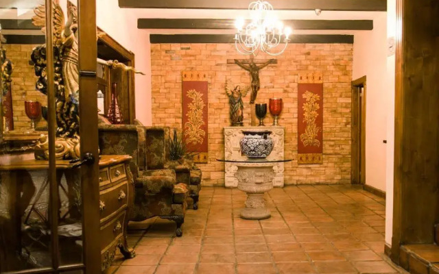 Hotel Cosmos Don Carlos