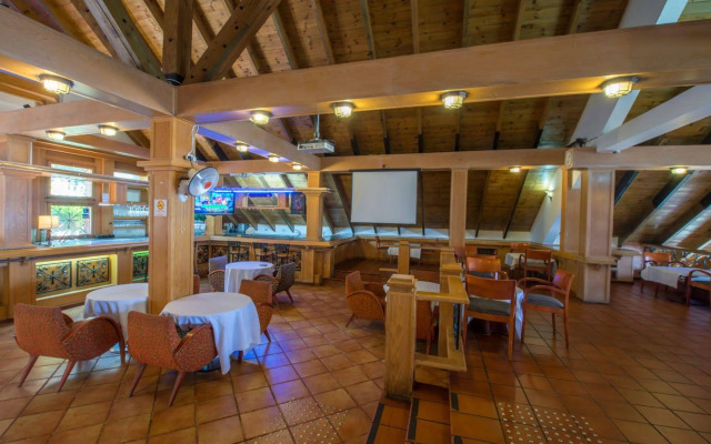 Rimonim Hermon Holiday Village