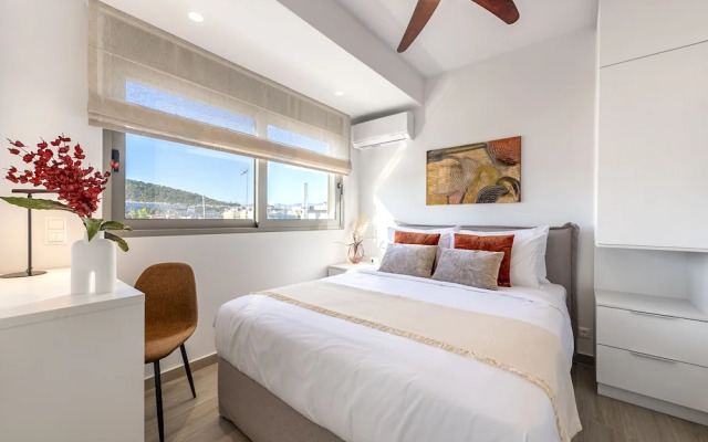 Phaedrus Living Luxury Penthouse Potamianou