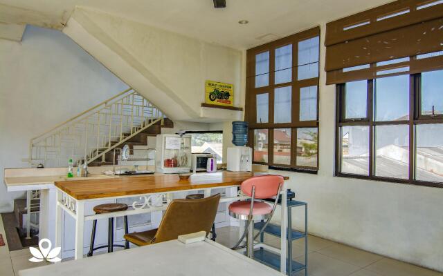 Family Guest House Kupang Baru