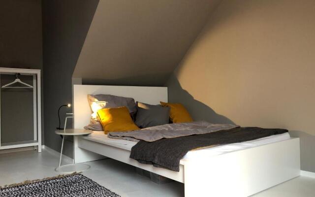 Guestroom by "FARBGESTALT"