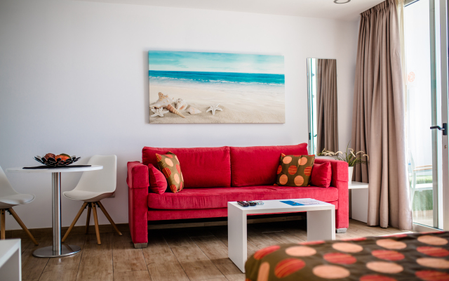 IG Nachosol Premium Apartments by Servatur - Adults Only