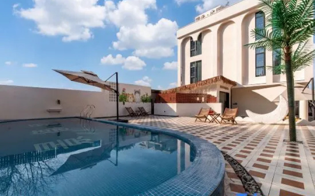 Jingdezhen · Porcelain Light Waterfront Swimming Pool Villa (Ceramic Art Avenue Taoxichuan) – Pool – Jingdezhen