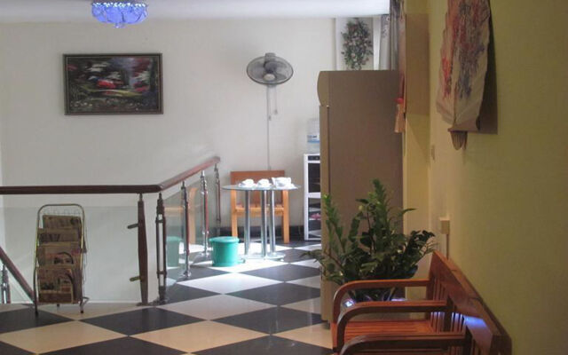 A25 Hotel - Doi Can 2