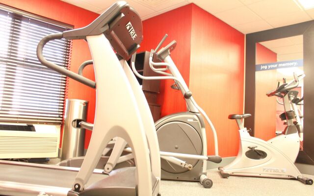 Hampton Inn & Suites Chicago/Hoffman Estates