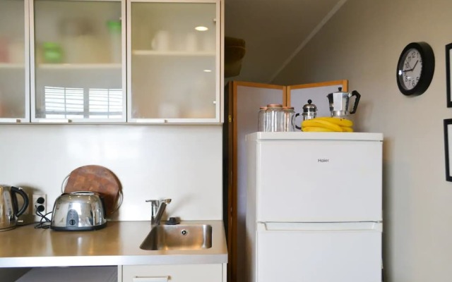 Uptown Top Floor Studio Apartment