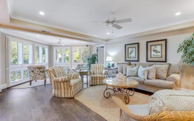 4689 Tennis Club Villa by RedAwning