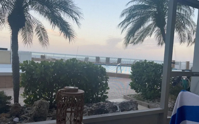 The Beach House 2 Bedroom Condo