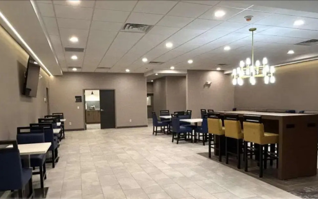 Super 8 By Wyndham Tallapoosa